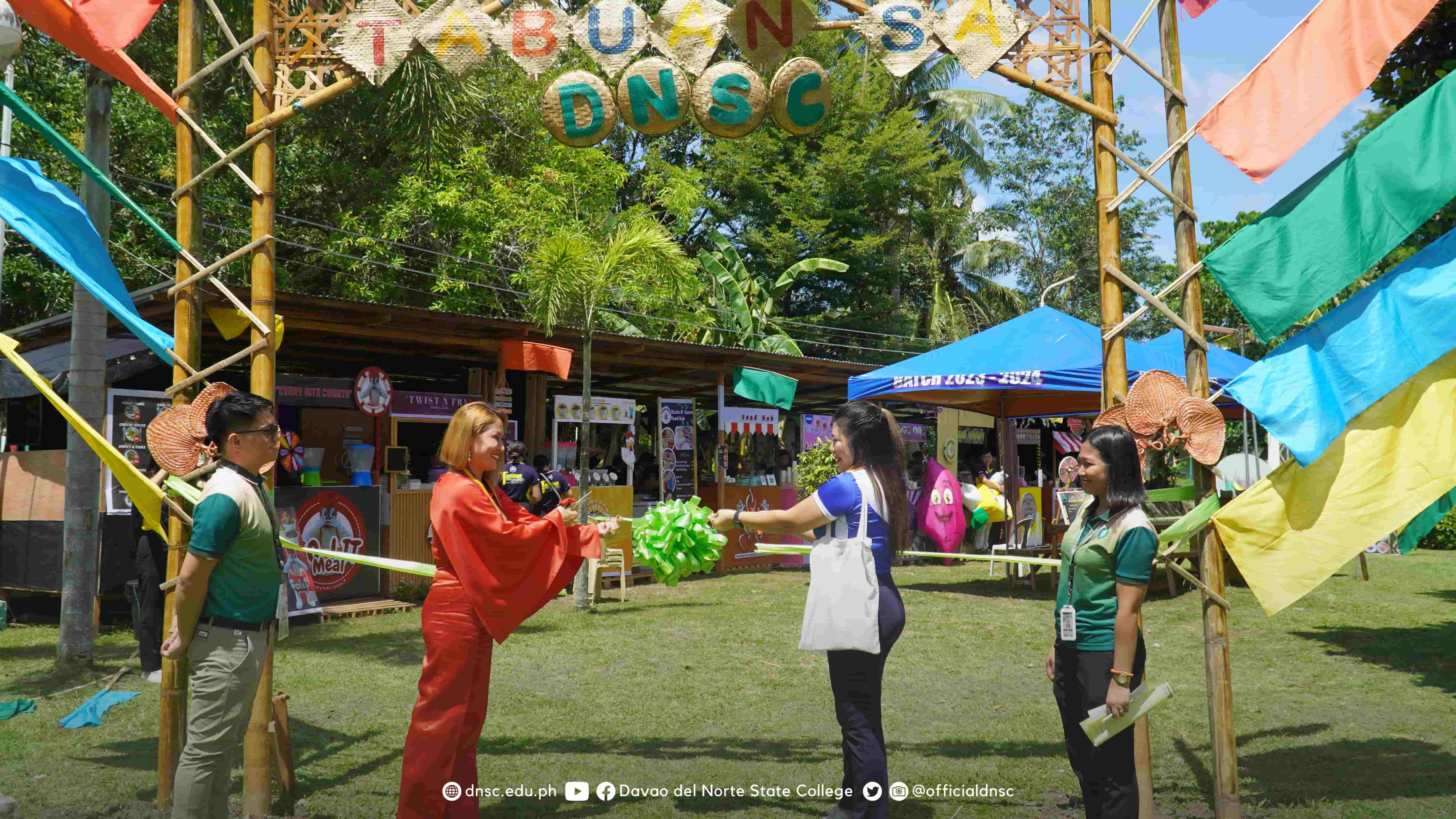 Ribbon-cutting ceremony marks the opening of Tabuan sa DNSC 2024. Photo by Vanz Kurt Sazon, The Davao Reef.